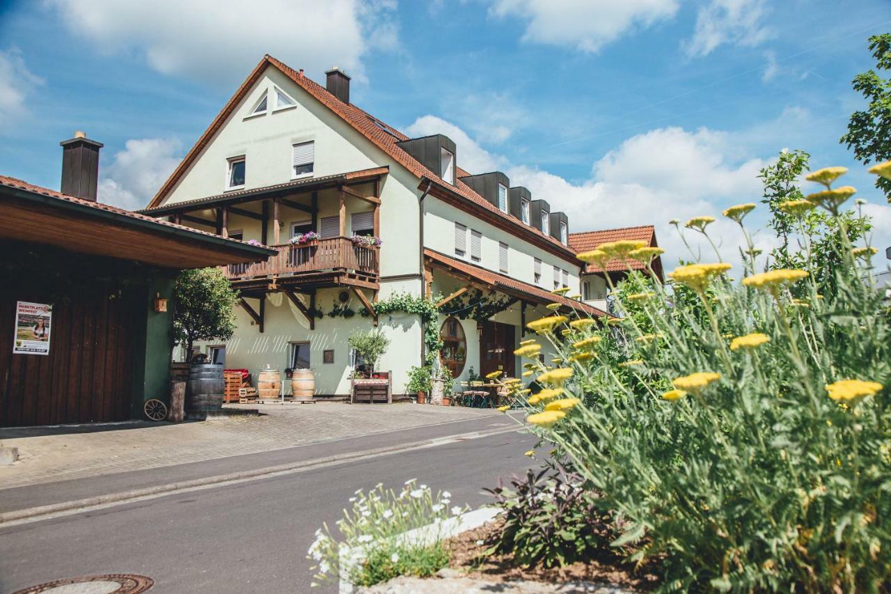 Weingut Leininger Ferienwohnungen Eibelstadt Exterior foto